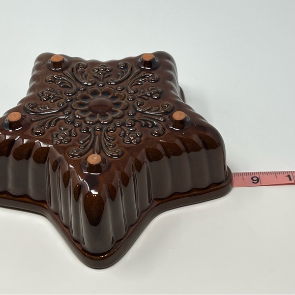 West Germany 965-19 Cake Jelly Pan Mold Ceramic Brown Star 7” Footed Hangable - Picture 5 of 6